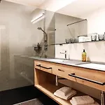 Living Daire *